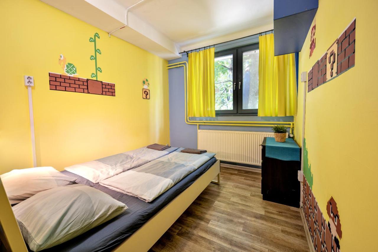 Island Hostel Budapest (Adults Only) Ngoại thất bức ảnh A room at the first Minecraft Hotel in Berlin, Germany